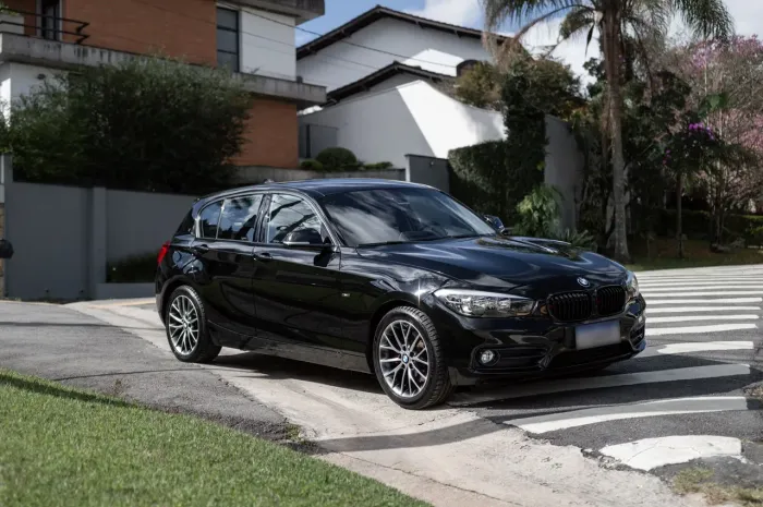 BMW 120I A Sport 2.0 Activeflex 16V Aut. 2016