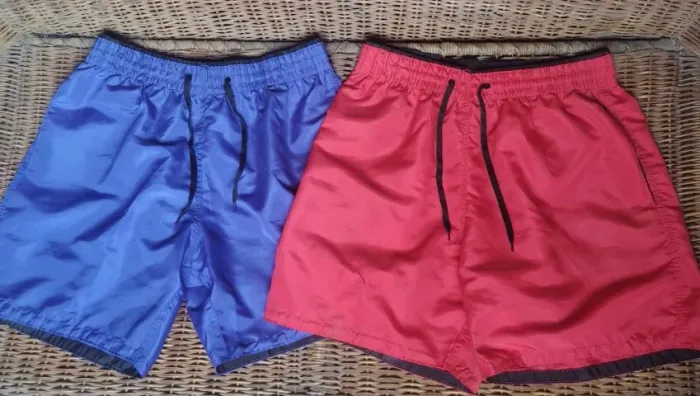 KIT DE 2 BERMUDAS MASCULINAS TAM "M" - *NOVO