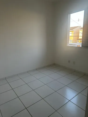Casa para aluguel tem 140 metros quadrados com 3 quartos vilagio do bosque com piscina