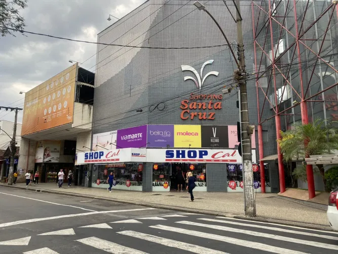Loja com sobreloja a venda/locação Santa Cruz Shopping.