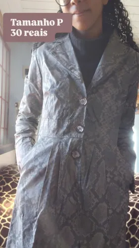 Gabardine cinza brilhante 