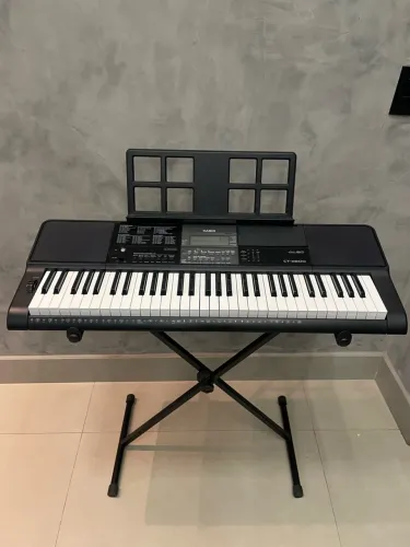 Teclado Musical Casio CT-X800 + Pedal Sustain + Suportes + Fonte e Capa originais