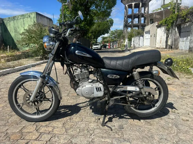 Intruder 125