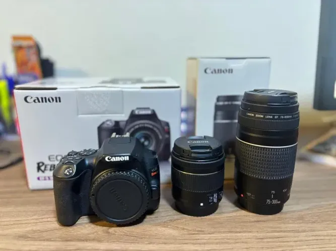 Canon SL3 + lente do KIT 18-55 + Teleobjetiva 75-300