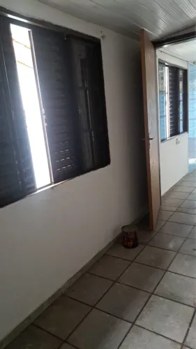 Alugo casa BOQUEIRÃO R$ 1.300,00
