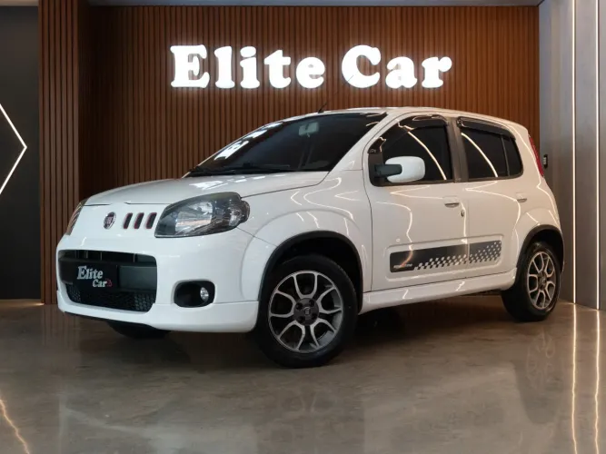 Fiat Uno Sporting 1.4 EVO Fire Flex 8V 4P 2014