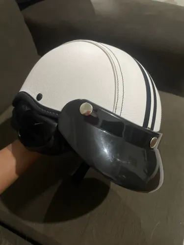 Capacete para motos elétricas, bikes e entre outro.