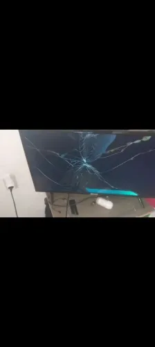 Tv quebrada 32 tcl