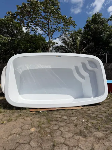 PISCINA DE FIBRA