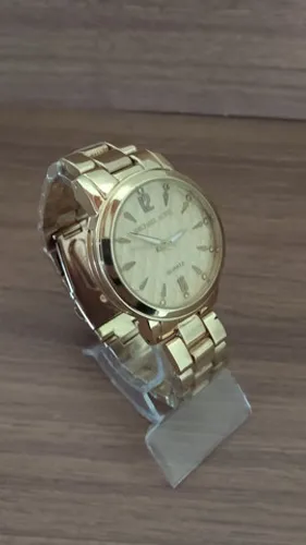 Relógio feminino
