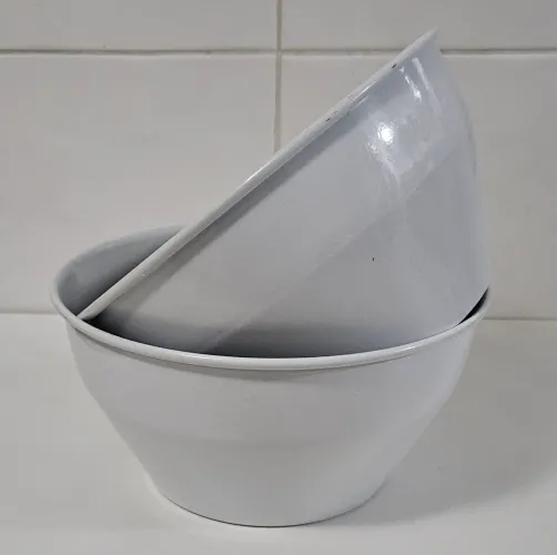 Par de Tijelas Cachepôs Metálicas Esmaltadas Vasos Bowl