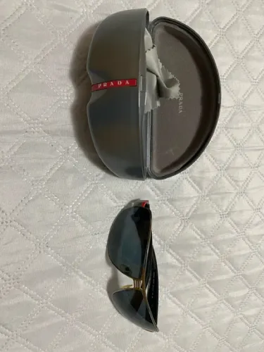 Óculos solar Prada