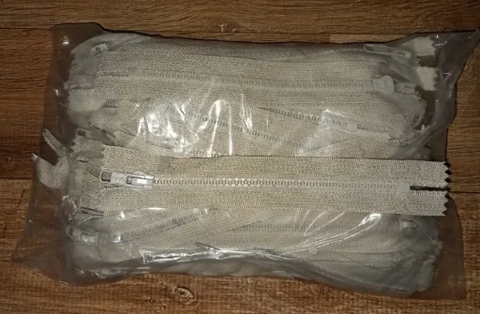 Lote ziper 96 ziperes 15cm metálico bege