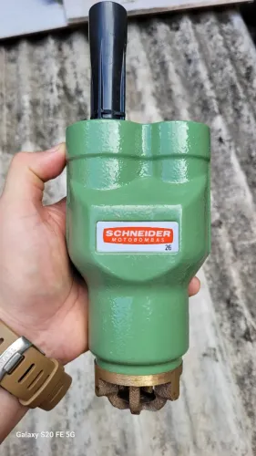 Injetor nº 1 da Schneider NJETOR - Modelo I1-26 - MBI-98 Bitola (pol): 1,1/4 x 1