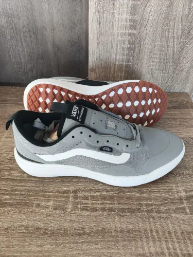Vans Ultrarange Exo 40 ou 42