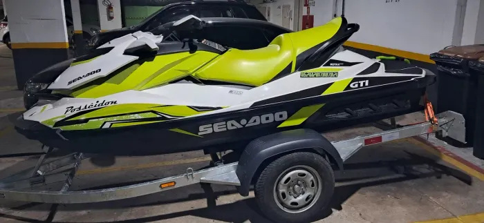 Jet-ski SeaDoo GTI 90