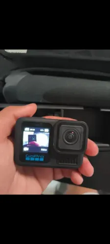 GoPro Hero13 Black - Kit com Câmera de Ação a prova d'água 10m, Wi-fi, GPS, 2 baterias.