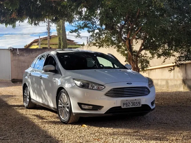 Ford Focus Fastback Tit./t.plus 2.0 Flex Aut. 2017