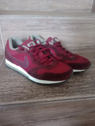 Tênis Nike Vermelho Número 39