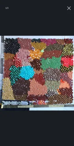 Caixa organizadora + miçangas, perolas contas de vidro e madeira