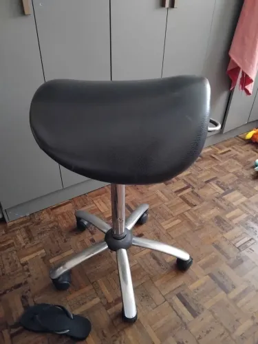 Mocho para cabeleireiro
