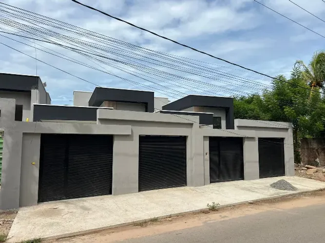 Casa com três  quartos sendo um suíte- Camara -  94m² 