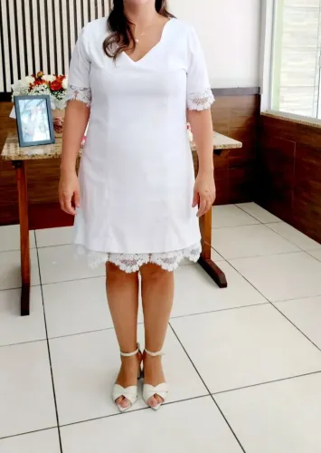 Vestido noiva - branco G/M Semi Novo 260.00.00 