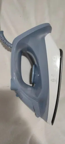 Ferro de passar 220v