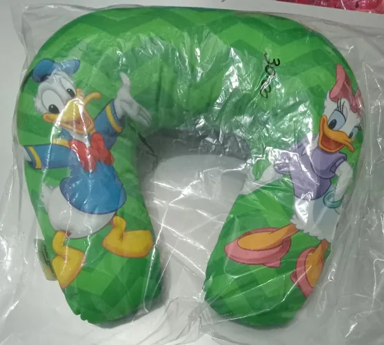 Novo!! Lindo travesseiro de pescoço infantil Disney - Donald e Daisy (Margarida)