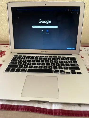 MacBook