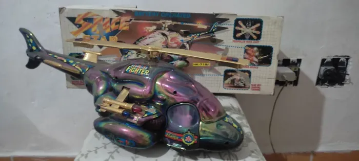 Helicóptero Space Star Propeller Fighter HK-718/B