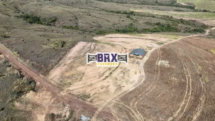 Fazenda plantando (safra e safrinha) na região da Serra Bonita Buritis MG