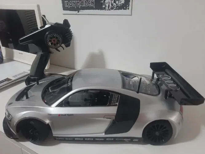 CARRO A COMBUSTÃO FW-06 KYOSHO NITRÔ
