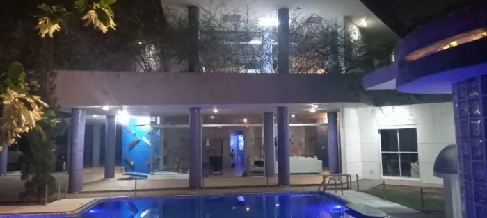 Casa à venda, 450 m² por R$ 1.700.000,00 - Granja Viana - Carapicuíba/SP