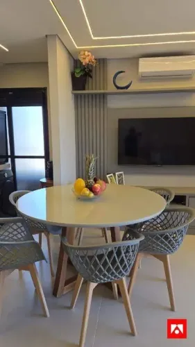 Apartamento à venda no Condomínio Jardins de Versailles em Santa Bárbara d'Oeste com 3 qua