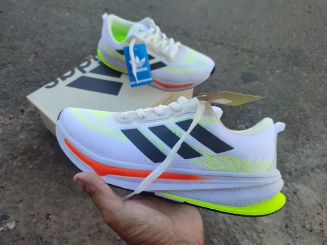 Tênis Adidas Masculino - Conforto e Estilo