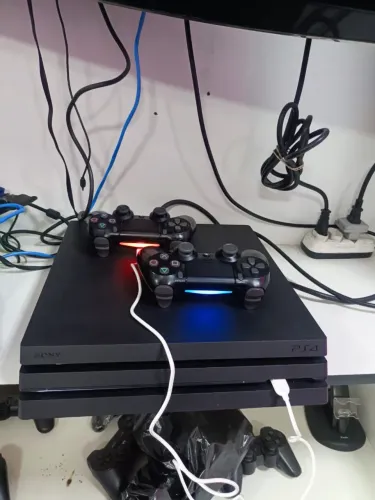 PlayStation 4 Pro 2 controle aceito cartão
