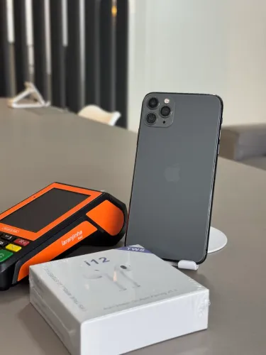 IPHONE 11 PRO MAX TELA E BATERIA TROCADA