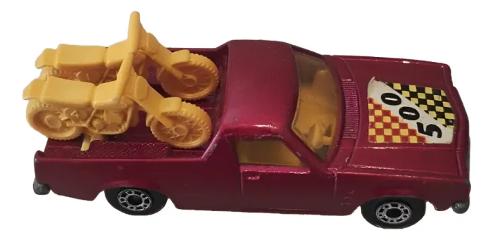 Matchbox Miniatura Holden Pick-up 1960 Escala 1:64 - Vermelho Com Amarelo (Usado)