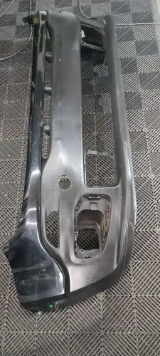 Para-choque Dianteiro Inferior ORIGINAL Jeep Renegade 15/20 - Arranhado Preto c/ Parte Sup