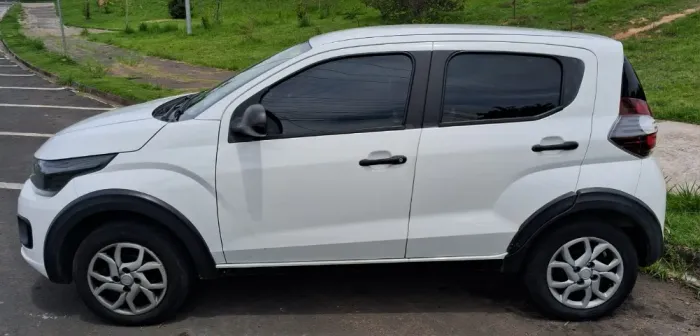 Fiat Mobi Like 1.0 Fire Flex 5P. 2021