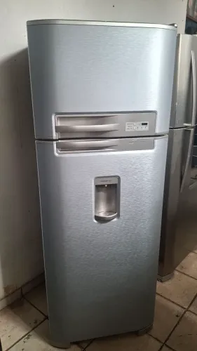 GELADEIRA ELECTROLUX INOX DUPLEX D'GELO SEMI-NOVA (ENVELOPADA)