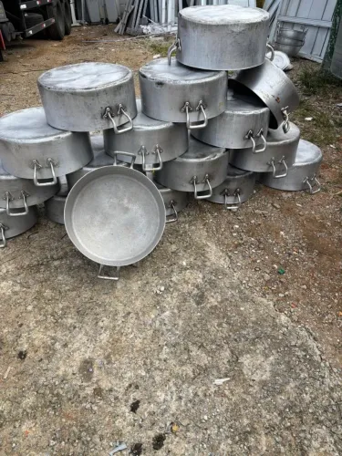 Panela de alumínio tamanho 50