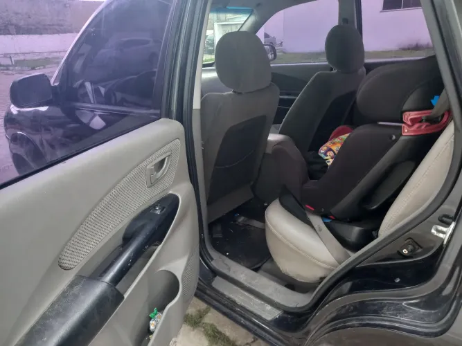 Vendo tucson 2012 quitado e selado valor 35 mil