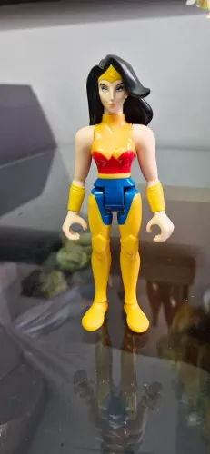Boneca da Mulher maravilha