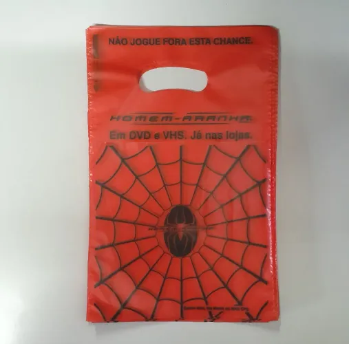 15 lixeiras para carro do filme Homem-Aranha (2002)