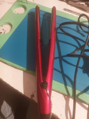 Prancha de Cabelo Vermelha - Perfeita para Cabelos Lisos! E outrs