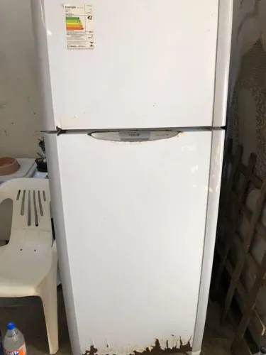 Vendo Geladeira 