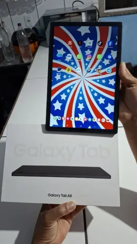 Tab A8 Na Caixa Tablet samsung 64Gbs Faz ligacao 10.5 polegadas (Aceito cartao por aprox )