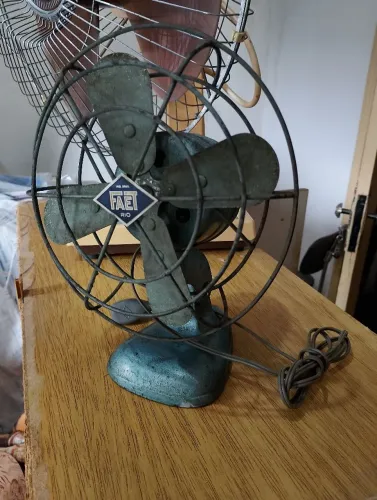 Ventilador antigo Faet